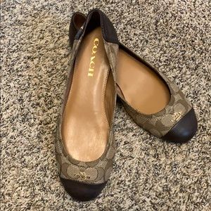 Coach flats